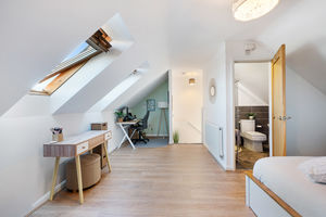 Photo 17- click for photo gallery